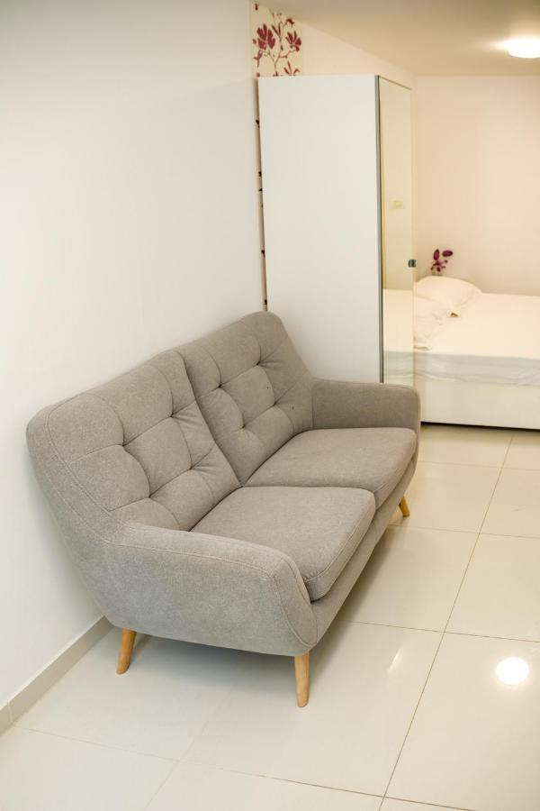 Studio Apartman Hotel Split Exterior photo