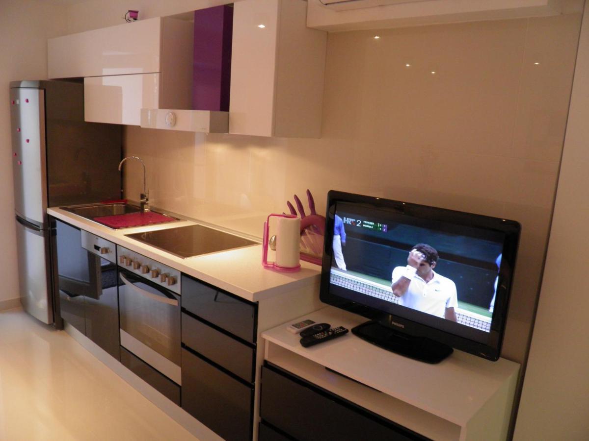 Studio Apartman Hotel Split Exterior photo